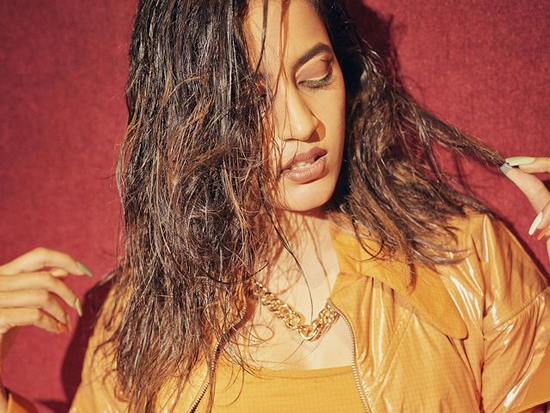 Niharika Konidela Flaunt Her Curves